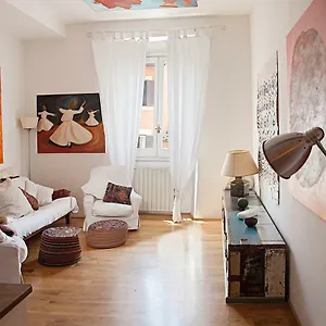 Fl Casa D'artista Apartamento