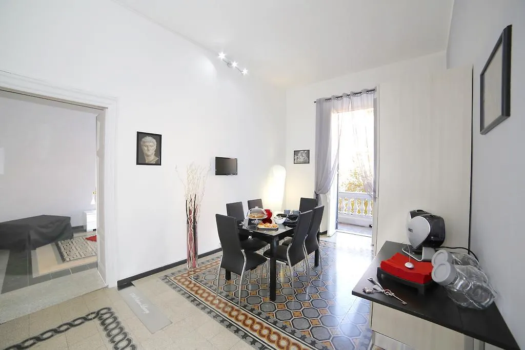 Casa Dania 0*, Rome